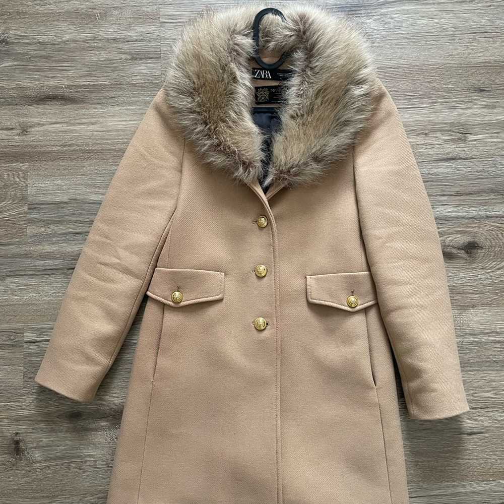Zara gold button coat with fur